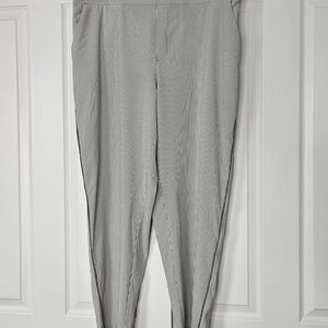 Athleta Brooklyn Textured Ankle Pant Women's Size 18 Gray White Striped